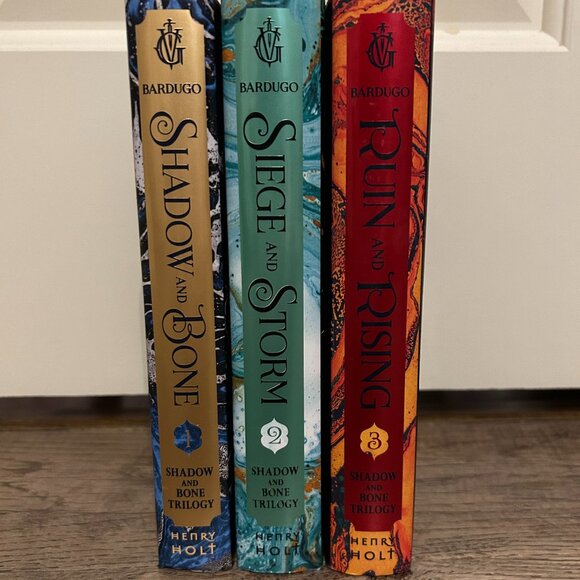 Shadow and Bone Trilogy by Leigh Bardugo Complete Set - Picture 1 of 4